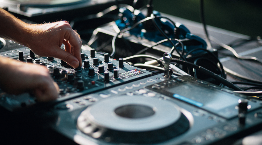 Quand peut-on parler de « hard techno » ?