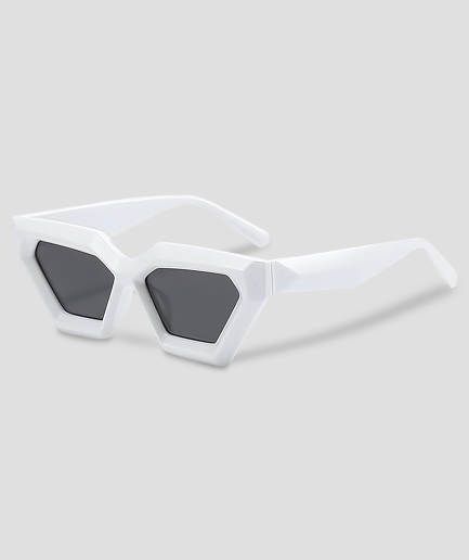 Eldoria-lunettes-de-soleil-blanches-festival.png