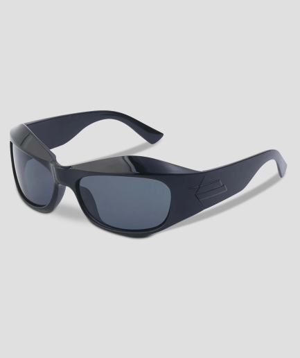 Festival-techno-lunettes-noires-rave.png