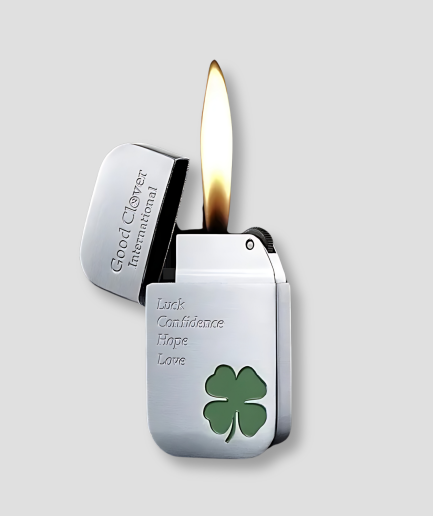 Briquet rechargeable en forme de trèfle.png