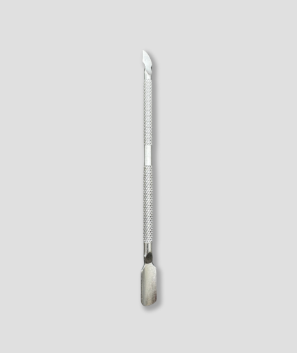 Pelle à tabac en métal.png