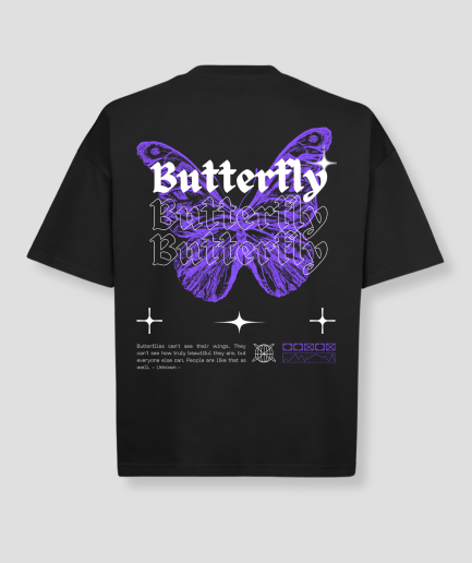Chemise oversize violette à motif papillon.png