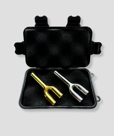 double-pipes-à-tabac-en-or.png