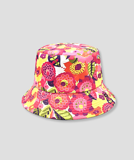 chapeaux-aux-couleurs-vives.png