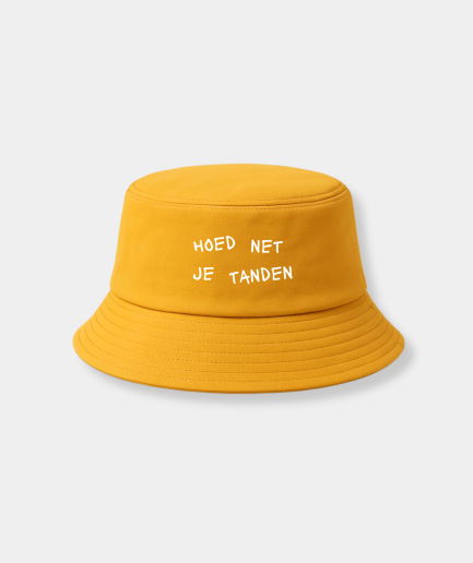 chapeau-jaune.png