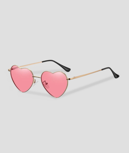 lunettes-en-verre-en-forme-de-cœur.png