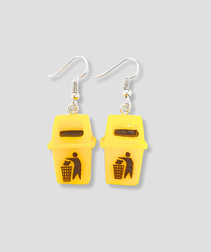 corbeille-boucles-d'oreilles-jaune.png