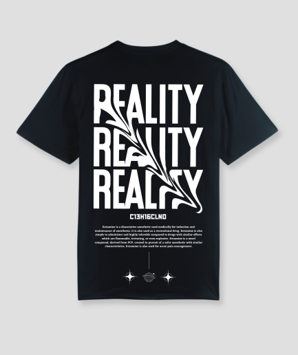 reality-tshirt-tenues-excentriques-pour-une-soirée-rave-techno.png