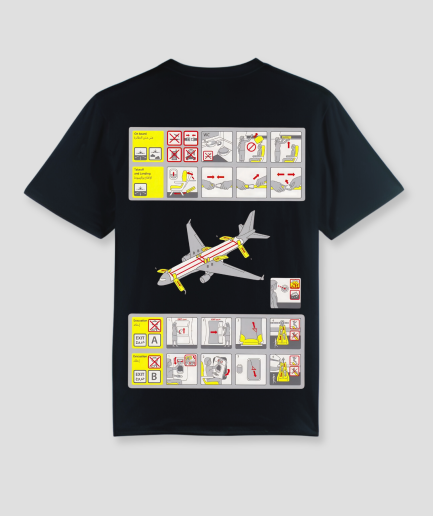 t-shirt-avec-carte-d'avion.png