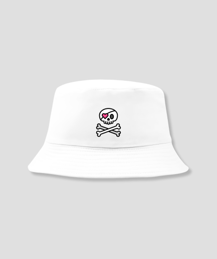 petit-chapeau-blanc-d'été-festival.png