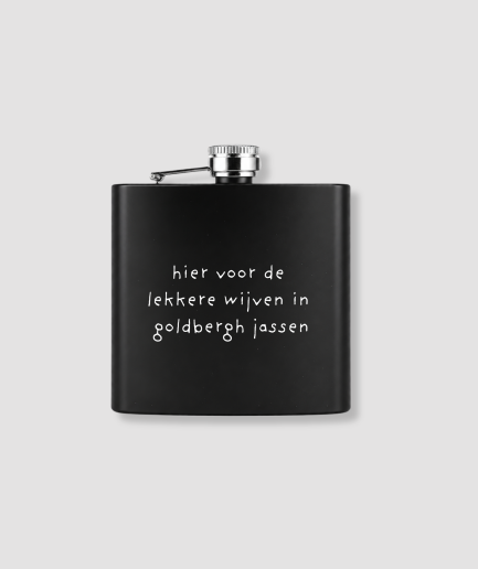 De belles femmes en manteaux Goldbergh